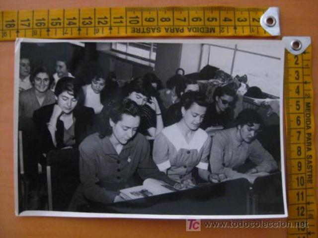 PRIMEROS GRADUADOS EN I.O