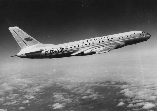 Пассажирский самолет