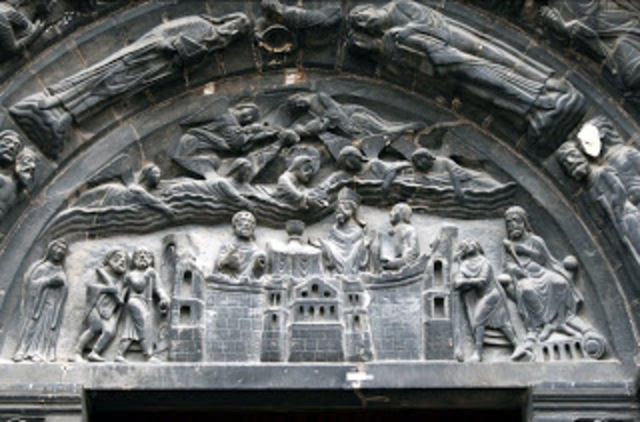 Tímpano de la Basílica de Saint-Denis