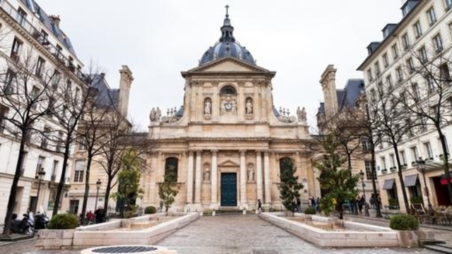 Fundación de la universidad de París La Sorbona