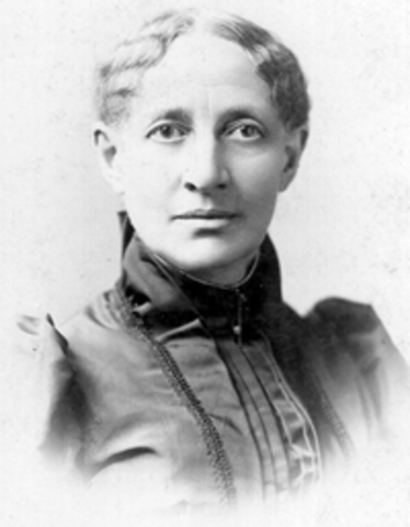 Harriet E. Giles born in New Salem, MA
