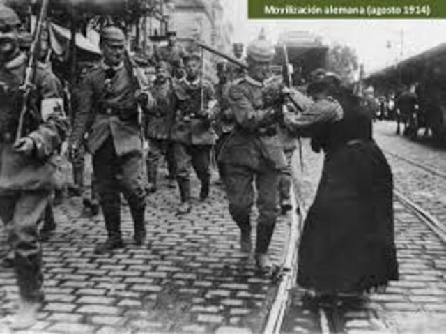 Alemania invade Luxemburgo y Bélgica