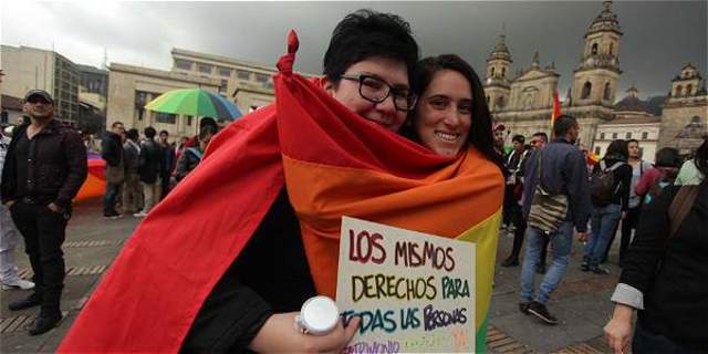 La Corte constitucional aprobo el matrimonio entre personas del mismo sexo