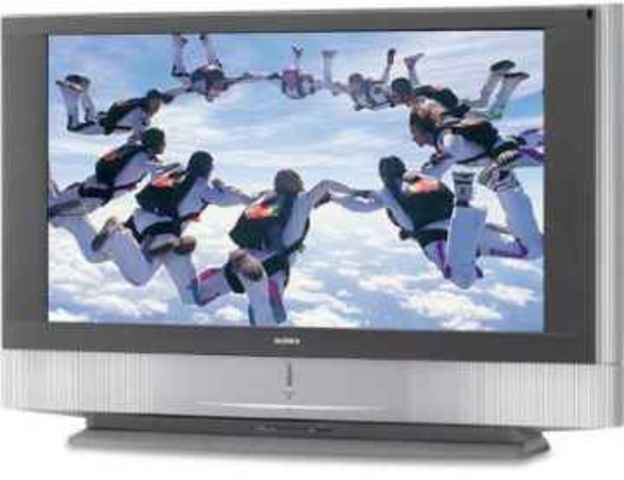 Primera televisión con pantalla plana