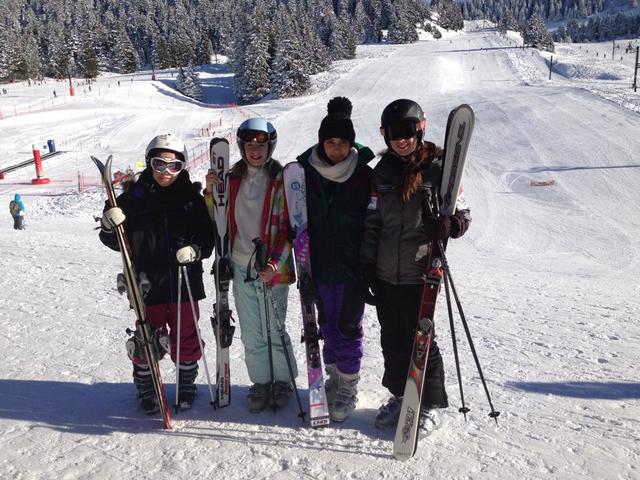 Primera vez esquiando