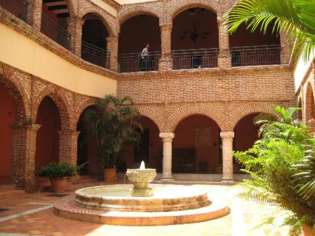 Casa de Don Nicolás de Ovando