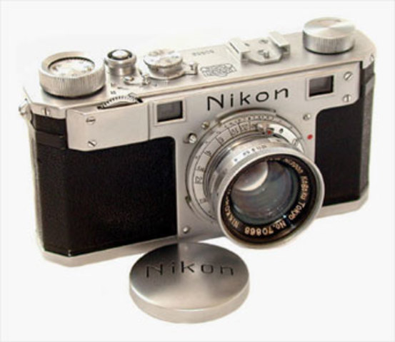 Nikon I