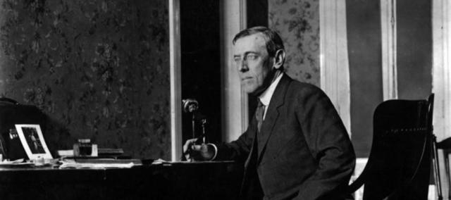 US President Requests War (1) (12)