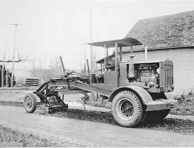 Cat's first grader motor