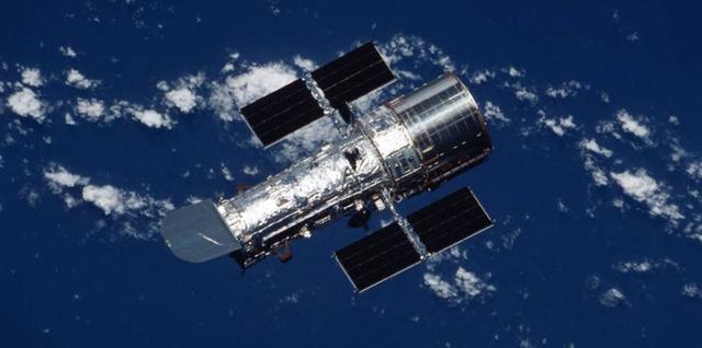 Telescopio espacial (Hubble)