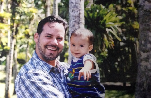 Mi padre y yo cuando era pequeño