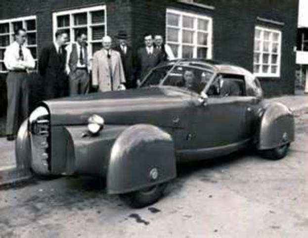 AUTOMÓVILES Y AEROPLANOS