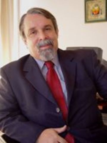 Cambio de rector, con miras a nuevos rumbos