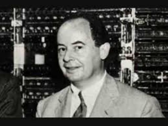 Desarrollo del concepto de los programas almacenados