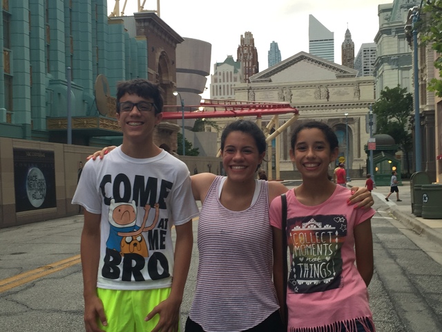 En Universal con Amanda y Francisco