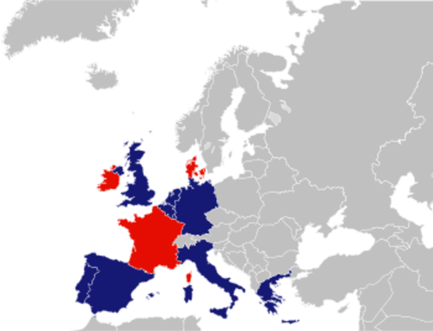 Maastricht-traktaten vedtaget.