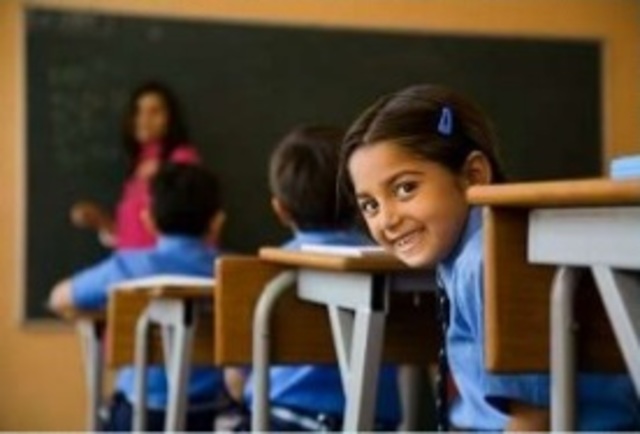 LOS MEDIOS Y MATERIALES DIDÁCTICOS