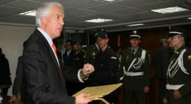 Samuel Moreno Presenta Defensa