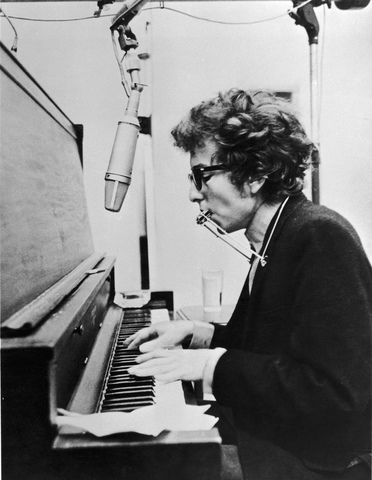 Bob Dylan - "Blowin' in the Wind"