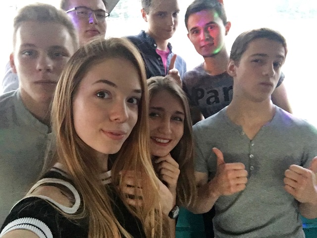 Перший кораблик