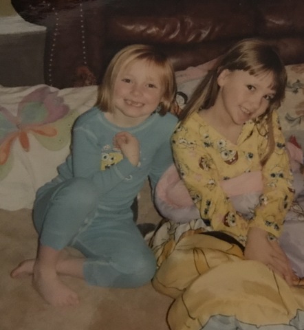 Antonia y yo tuvimos fiesta de pijamas primero.