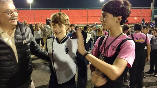 Assisté un match de football Américain