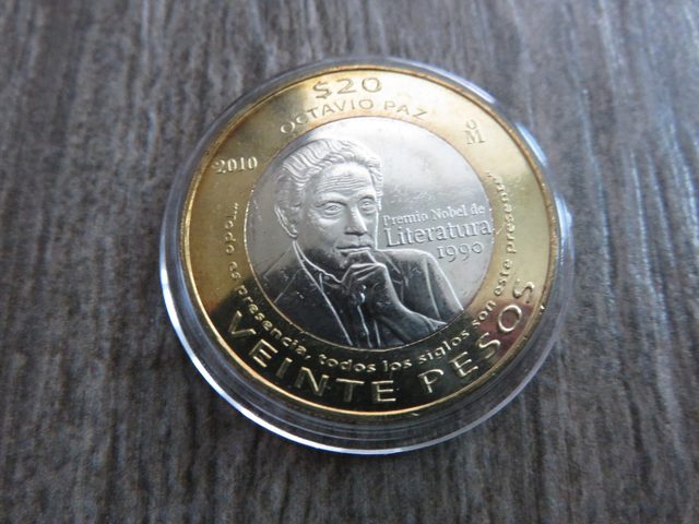 Monedas en conmemoración de Octavio Paz