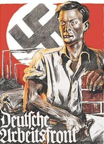 Jews are banned from the German Labour Front (DAF).