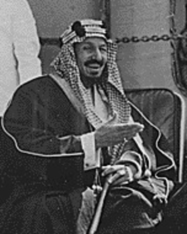 Saudi-Arabien opretttes som selvstændig stat/kongerige. Ibn Saud første konge