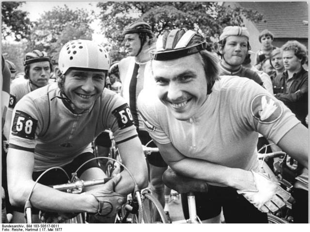 Kuldmedal:Aavo Pikkuus