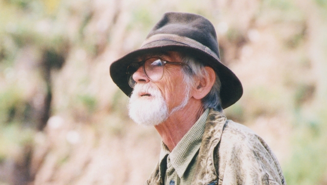 Edgar Valteri esimene tunnustus