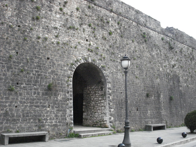 Western Walls (Philanthropinon str. Gate)