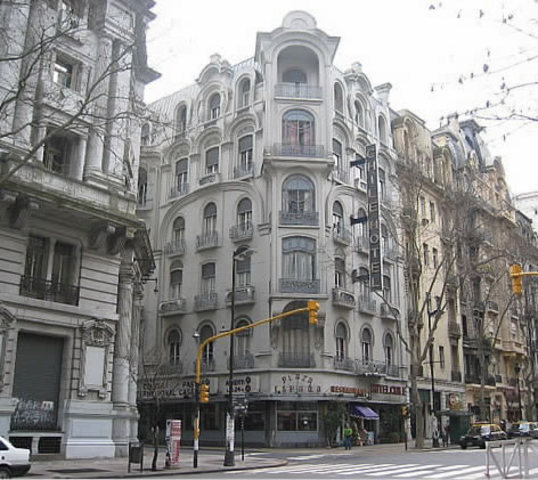 Primero con Servicio de Idiomas