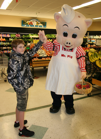 1. Dancing with Piggly Wiggly