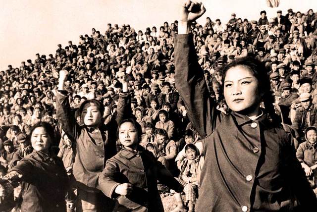 China joins the Korean War (38th parallel)