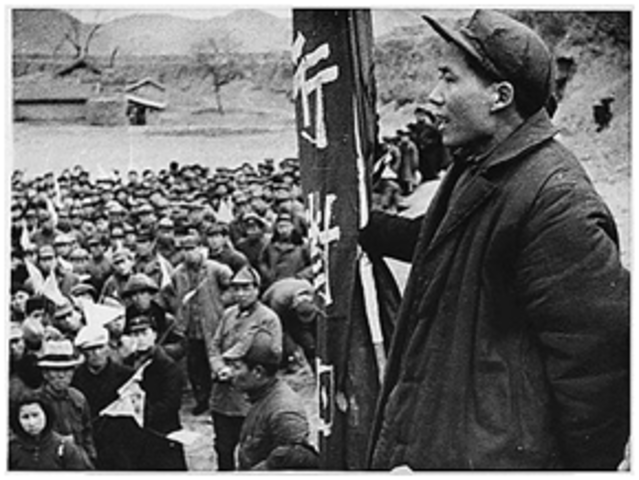 Inicia la Larga Marcha