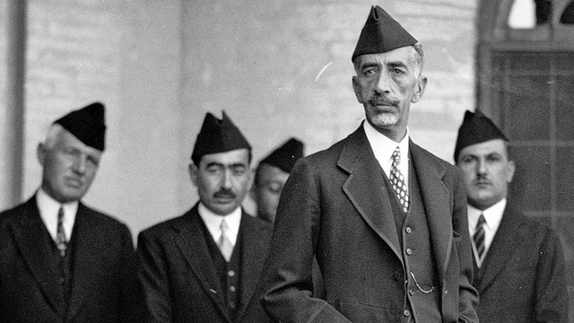 Irak opnår selvstændighed fra det britiske imperium
