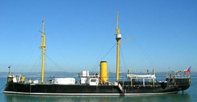 PERÚ: LLEGADA DEL MONITOR HUÁSCAR