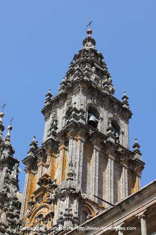 La vuelta de las campanas de la catedral de Santiago de Compostela.