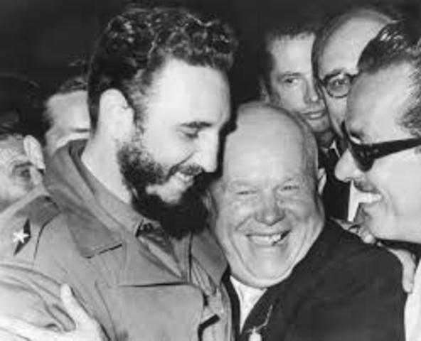Castro goes to Russia to visit Khrushchev