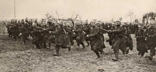 Enfrentamiento entre el Ejército Rojo y el Blanco