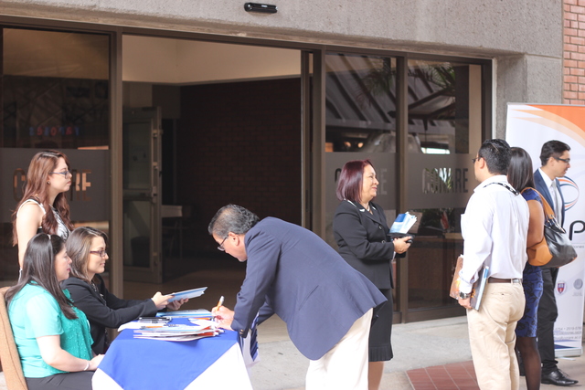Estudio de seguimiento de graduados