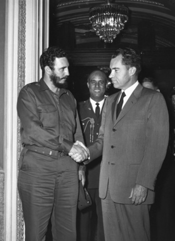 U.S. breaks diplomatic relations as Castro aligns with Soviet Union