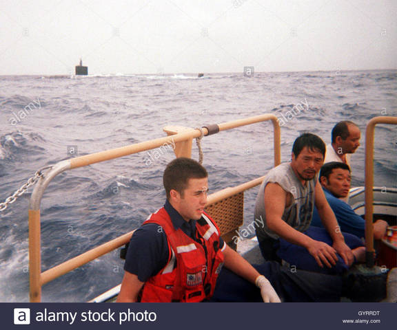 U.S. Submarine sinks Japanese fishing boat