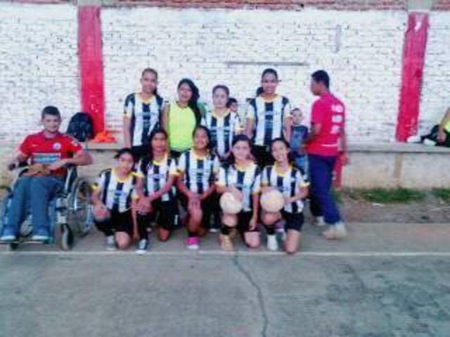 el día en que se integran al futbol