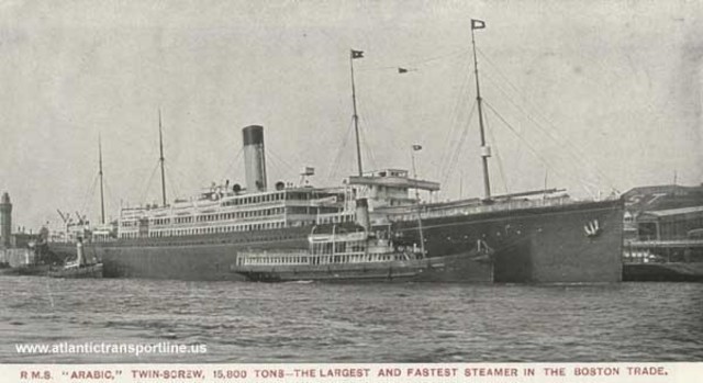 Hundimiento del transatlántico SS Arabic de USA, construido en 1903.