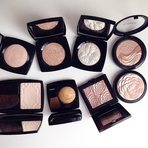 I chose makeup and aesthetics ! During this time I had decided that I was going to focus my project on makeup and aesthetics.