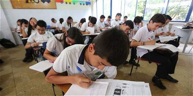 Se inician las pruebas PISA y surge INNE