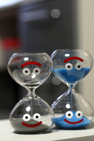 Primeros relojes de arena. (Suelo perder mi tiempo con ellos)