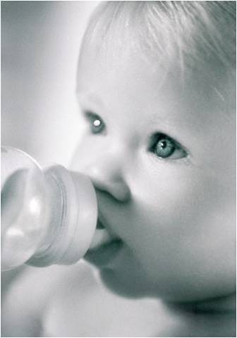 when I was 4 I used to take nursing bottle I couldn`t go dancing and I slept barbie